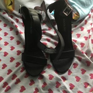 Black sociology heels